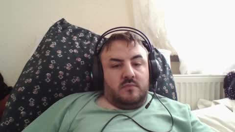 Snapshot of zh1nasah chatting on 13, 4, 2026 zH1NaSaH online show from 13, 4, 2026