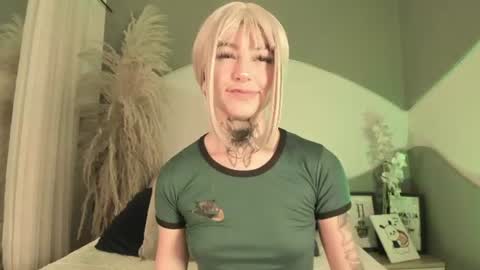Snapshot of zhally_dee chatting on 19, 6, 2026 zhally_dee online show from 19, 6, 2026