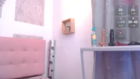 ZHAMIRA  ANDRES online show from 11, 5, 2026