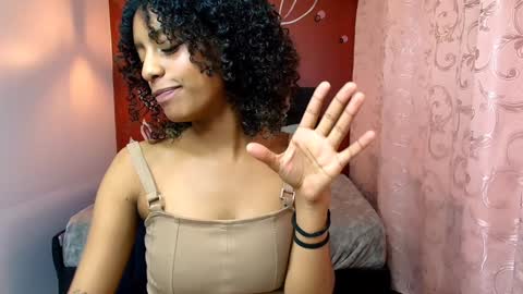 Snapshot of zia_green chatting on 6, 12, 2024 Zia Green online show from 6, 12, 2024