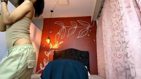 Snapshot of zia_green chatting on 6, 12, 2024 Zia Green online show from 6, 12, 2024