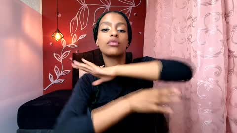 Snapshot of zia_green chatting on 13, 12, 2024 Zia Green online show from 13, 12, 2024