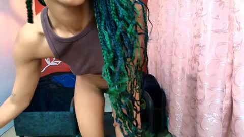 Snapshot of zia_green chatting on 17, 12, 2024 Zia Green online show from 17, 12, 2024