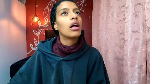 Snapshot of zia_green chatting on 18, 12, 2024 Zia Green online show from 18, 12, 2024