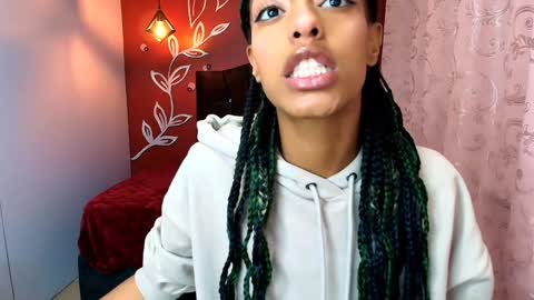 Snapshot of zia_green chatting on 3, 1, 2025 Zia Green online show from 3, 1, 2025