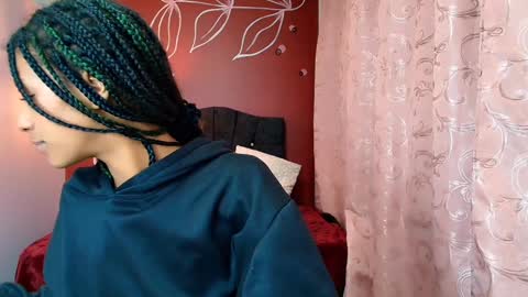 Snapshot of zia_green chatting on 6, 1, 2025 Zia Green online show from 6, 1, 2025