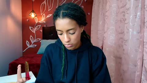 Snapshot of zia_green chatting on 14, 1, 2025 Zia Green online show from 14, 1, 2025