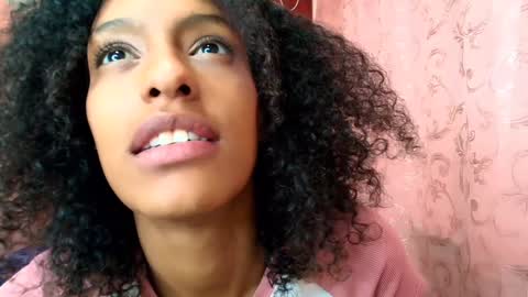 Snapshot of zia_green chatting on 22, 1, 2025 Zia Green online show from 22, 1, 2025