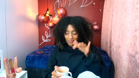 Snapshot of zia_green chatting on 25, 1, 2025 Zia Green online show from 25, 1, 2025