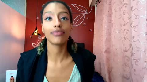 Snapshot of zia_green chatting on 30, 1, 2025 Zia Green online show from 30, 1, 2025