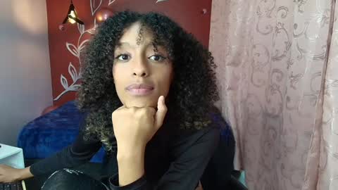 Snapshot of zia_green chatting on 31, 1, 2025 Zia Green online show from 31, 1, 2025