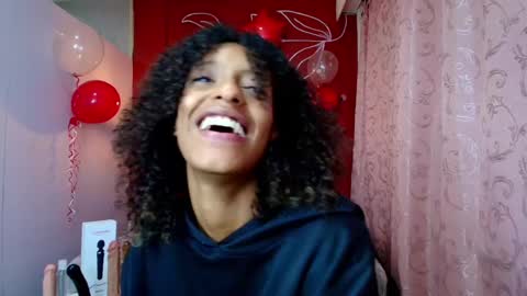 Snapshot of zia_green chatting on 19, 2, 2025 Zia Green online show from 19, 2, 2025