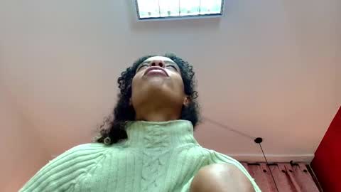 Snapshot of zia_green chatting on 9, 3, 2025 Zia Green online show from 9, 3, 2025