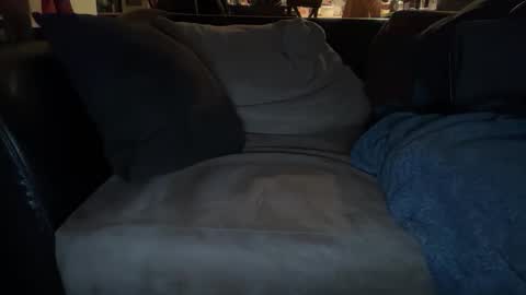 Snapshot of zimmy22 chatting on 5, 11, 2025 Zimmy22 online show from 5, 11, 2025