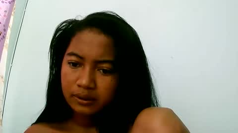 Snapshot of zina479102 chatting on 11, 4, 2026 elly online show from 11, 4, 2026