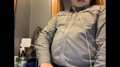 Snapshot of zinger283069 chatting on 5, 2, 2025 zinger283069 online show from 5, 2, 2025