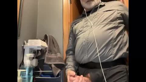 zinger283069 online show from 3, 11, 2025