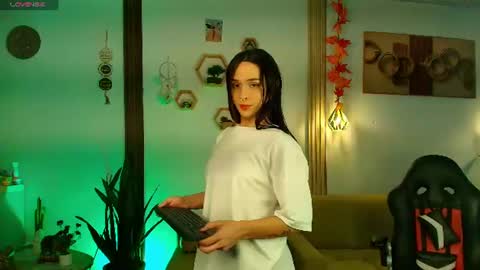 Snapshot of zion__lee chatting on 3, 7, 2026 Zion online show from 3, 7, 2026