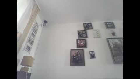 Snapshot of zippi55 chatting on 12, 9, 2025 Zippi online show from 12, 9, 2025