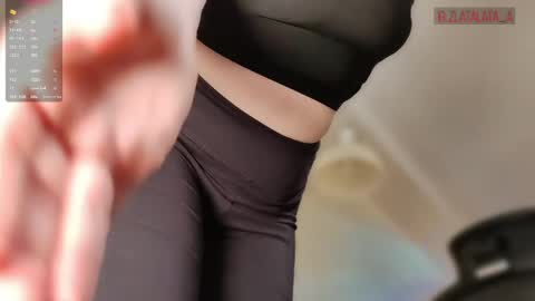 Snapshot of zlatalata chatting on 4, 4, 2026 zlatalata online show from 4, 4, 2026