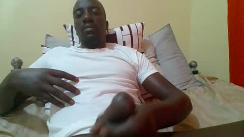 Zlatann2012 online show from 28, 10, 2025