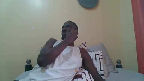 Snapshot of zlatann2012 chatting on 17, 12, 2025 Zlatann2012 online show from 17, 12, 2025