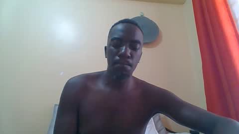 Snapshot of zlatann2012 chatting on 19, 1, 2026 Zlatann2012 online show from 19, 1, 2026