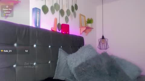 zoe__baker online show from 5, 6, 2026