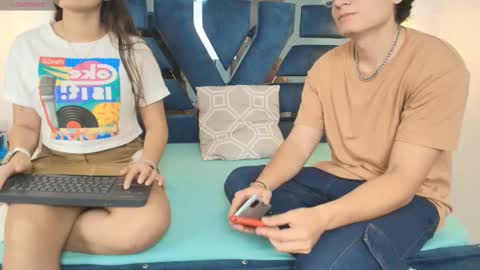 Zoe and dylan  online show from 11, 11, 2025