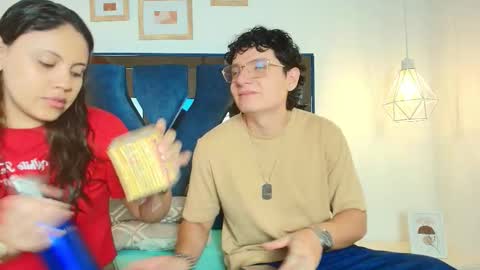 Snapshot of zoe_and_dylan_ chatting on 24, 3, 2026 Zoe and dylan online show from 24, 3, 2026
