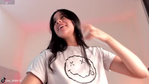 Zoe online show from 2, 2, 2025