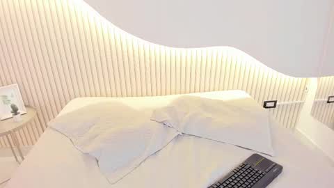 Snapshot of zoe_blunt_one chatting on 26, 3, 2026 zoe_blunt_one online show from 26, 3, 2026