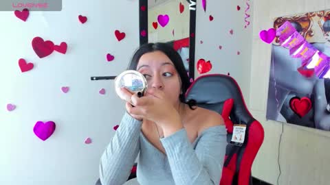 Z O E online show from 6, 3, 2026