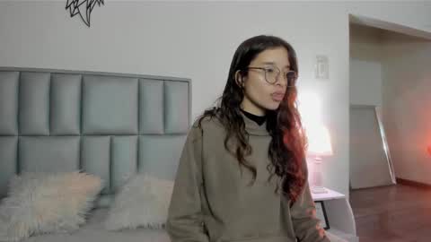 Snapshot of zoe_dear chatting on 18, 3, 2026 zoe_dear online show from 18, 3, 2026