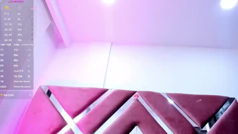 Snapshot of zoe_evaanss_ chatting on 14, 4, 2026 zoe_evaanss_ online show from 14, 4, 2026