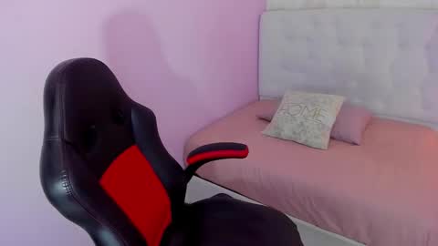 ZOE  online show from 7, 11, 2025