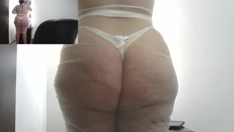 zoe hotxxx online show from 10, 2, 2025