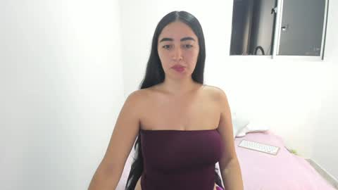 zoe_jones7 online show from 17, 1, 2025