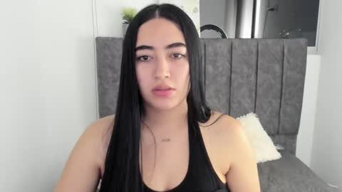 zoe_jones7 online show from 17, 9, 2025