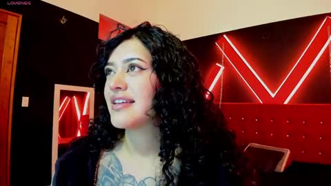 zoe  online show from 13, 4, 2026