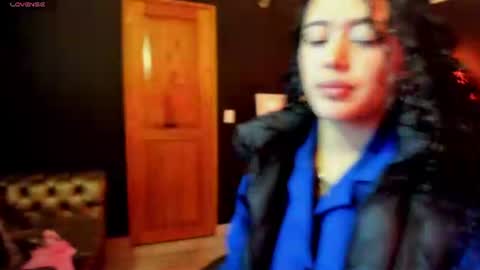 Snapshot of zoe_lara_34 chatting on 12, 7, 2026 zoe online show from 12, 7, 2026