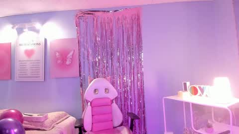 Snapshot of zoe_lynch_ chatting on 27, 3, 2026 Zoe Lynch online show from 27, 3, 2026