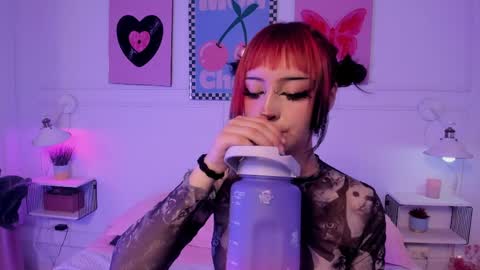 Snapshot of zoe_lynch_ chatting on 3, 4, 2026 Zoe Lynch online show from 3, 4, 2026