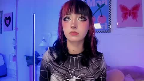 Snapshot of zoe_lynch_ chatting on 29, 7, 2026 Zoe Lynch online show from 29, 7, 2026