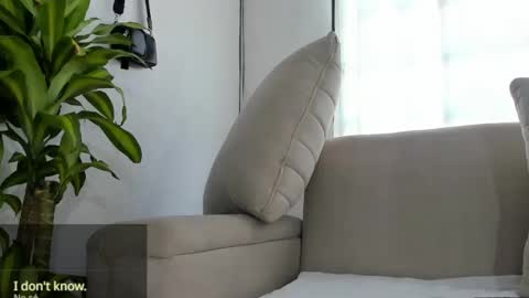 zoe_maddison19 online show from 19, 9, 2025