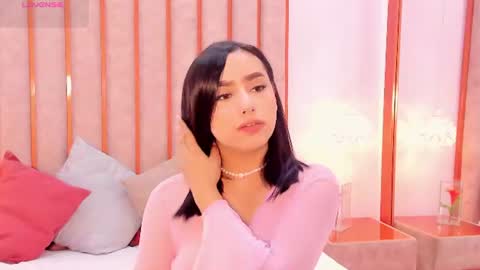 Zoe Monrow online show from 12, 7, 2026