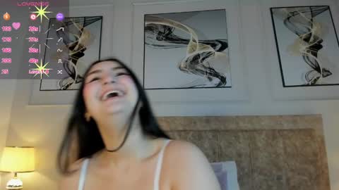 Snapshot of zoe_moon__ chatting on 19, 5, 2026 zoe_moon__ online show from 19, 5, 2026