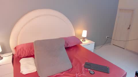 Snapshot of zoe_pinkett chatting on 18, 3, 2026 zoe_pinkett online show from 18, 3, 2026