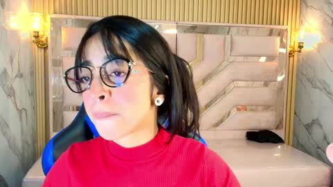 Snapshot of zoe_r_ chatting on 18, 9, 2025 Zoe online show from 18, 9, 2025