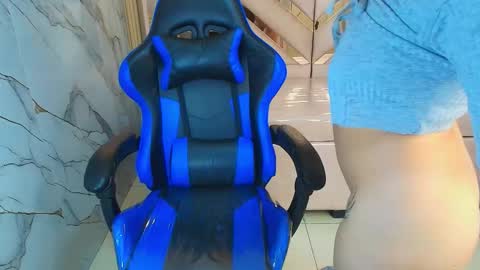 Zoe  online show from 25, 11, 2025